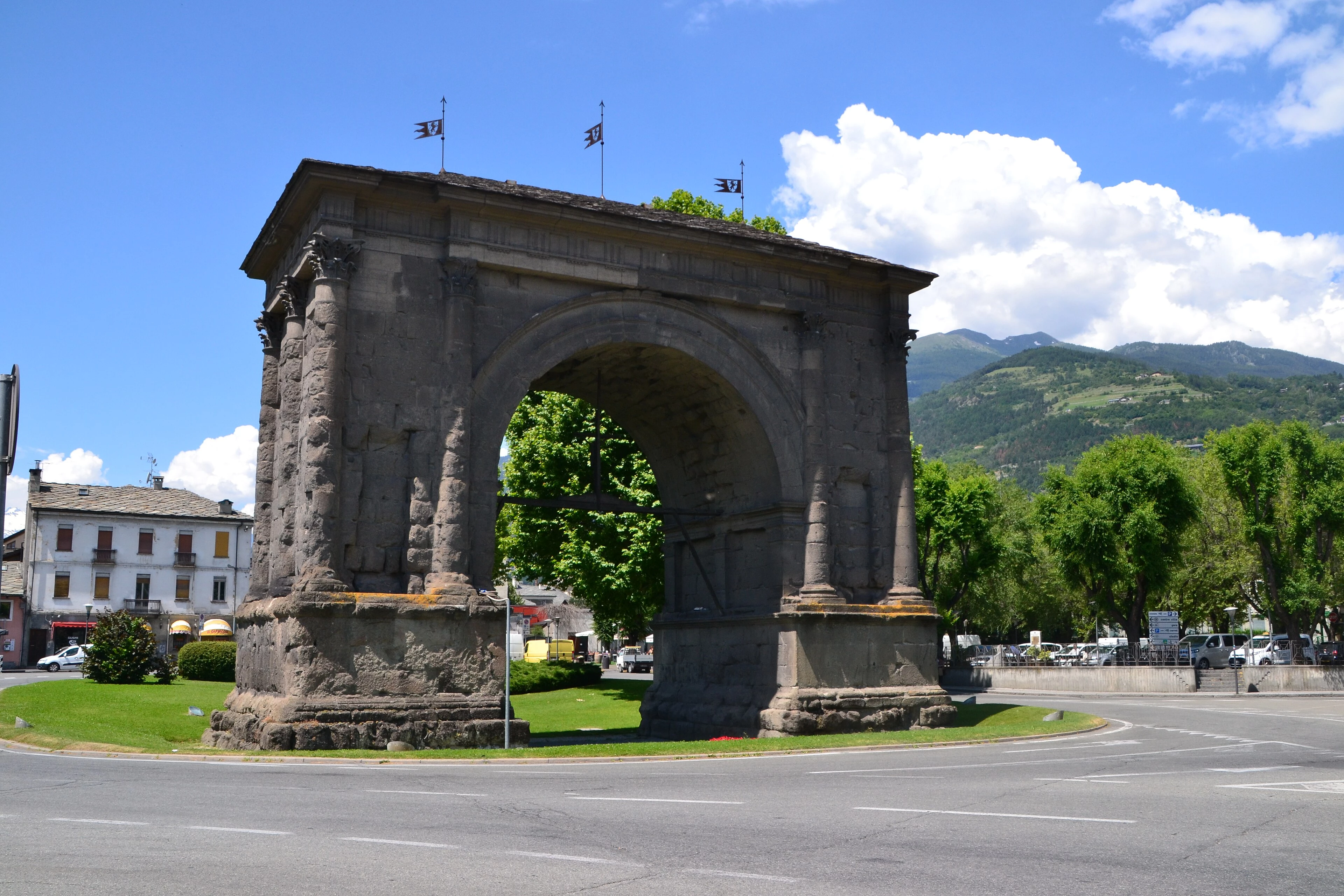 L'Arco di Augusto ad Aosta, l'antica Augusta Praetoria.