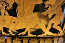 Il cratere di Eufronio con la scena della morte di Sarpedonte, oggi esposto al Museo Nazionale Cerite di Cerveteri.